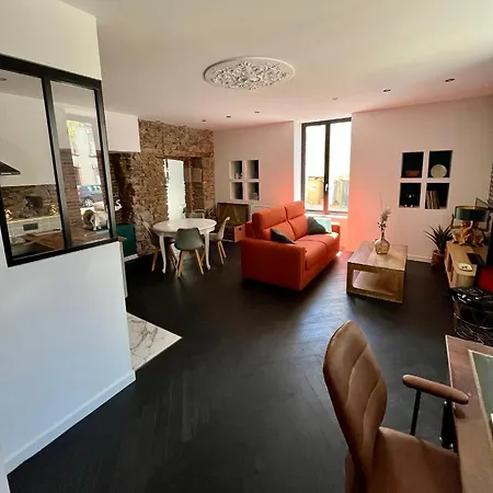 La Batisse De Manel * 绍莱